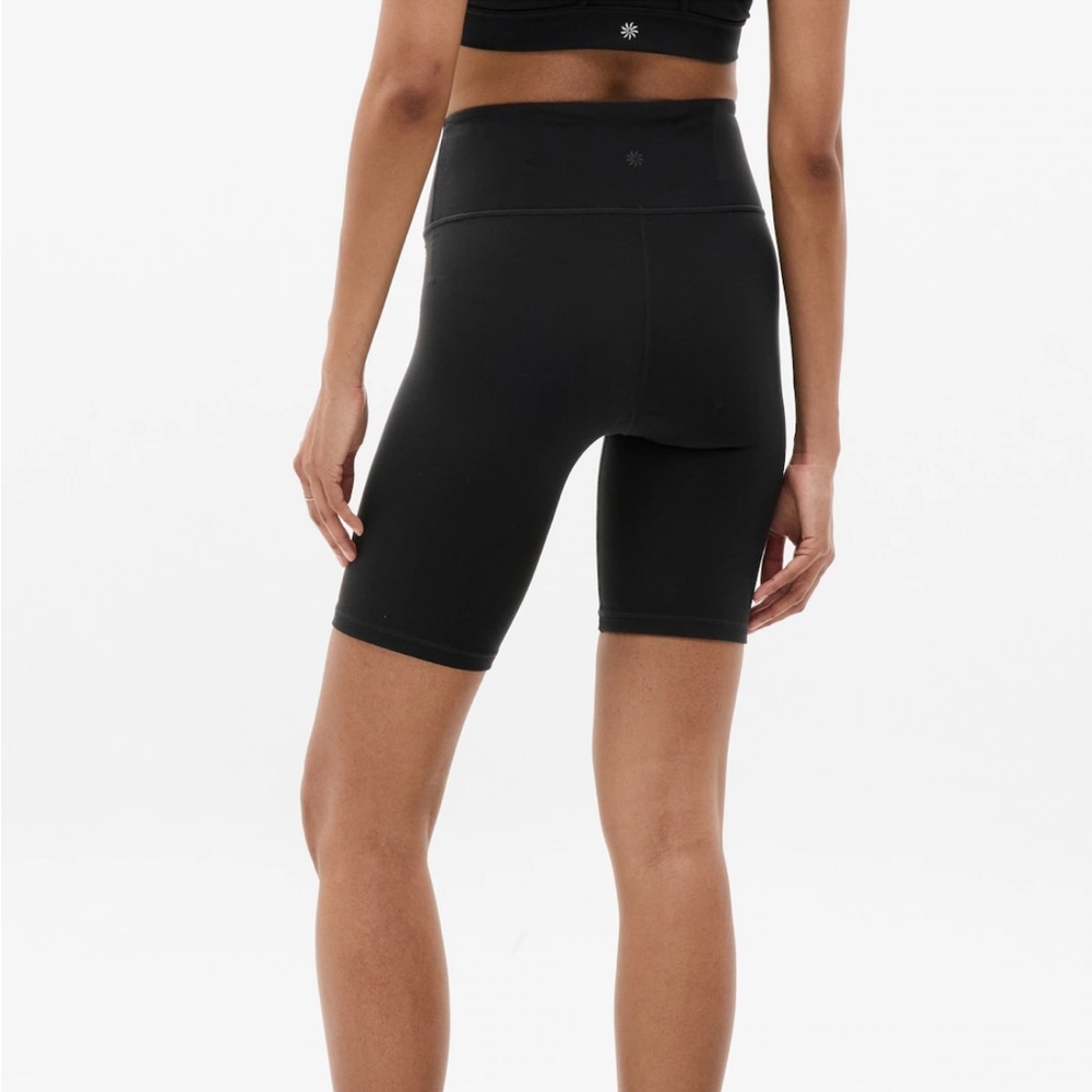 Athleta Ultra High Elevation 7” Shorts